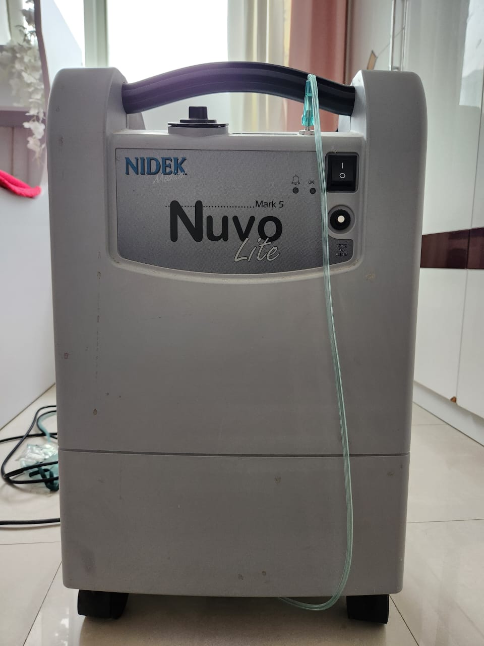 Oxygen concentrator | Nuvo Lite | 5L| Barely used